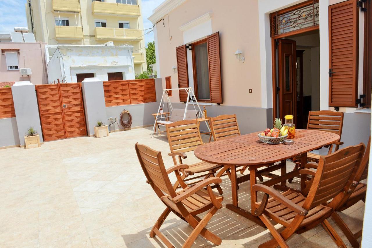 Classical Villa Archontiko D&M Rhodes City Εξωτερικό φωτογραφία